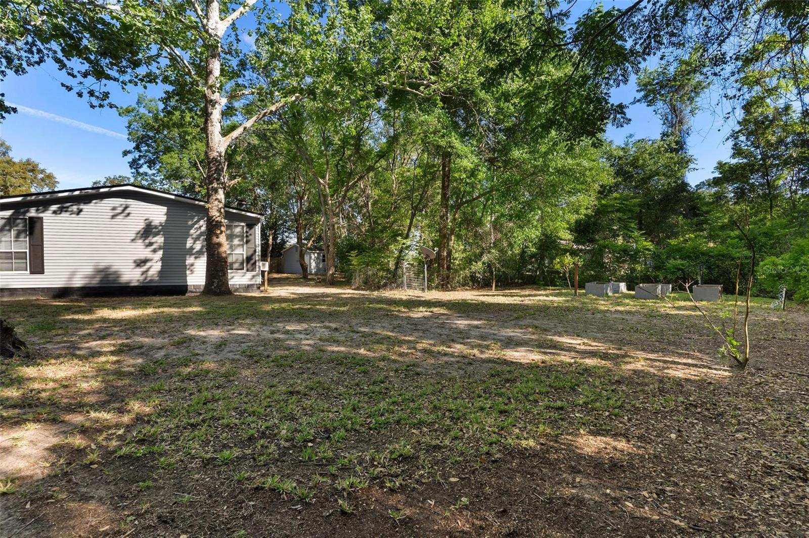 PARADISE ISLAND - Residential