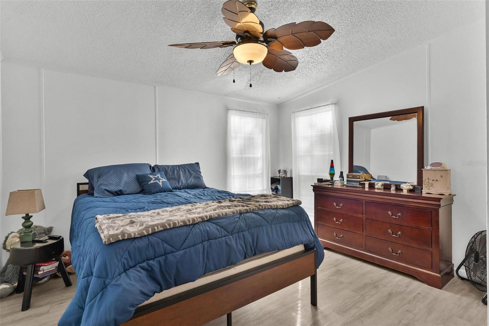 PARADISE ISLAND - Residential