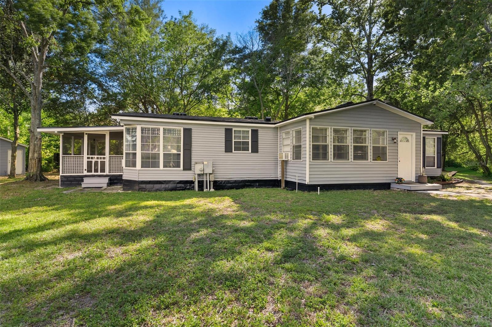 PARADISE ISLAND - Residential