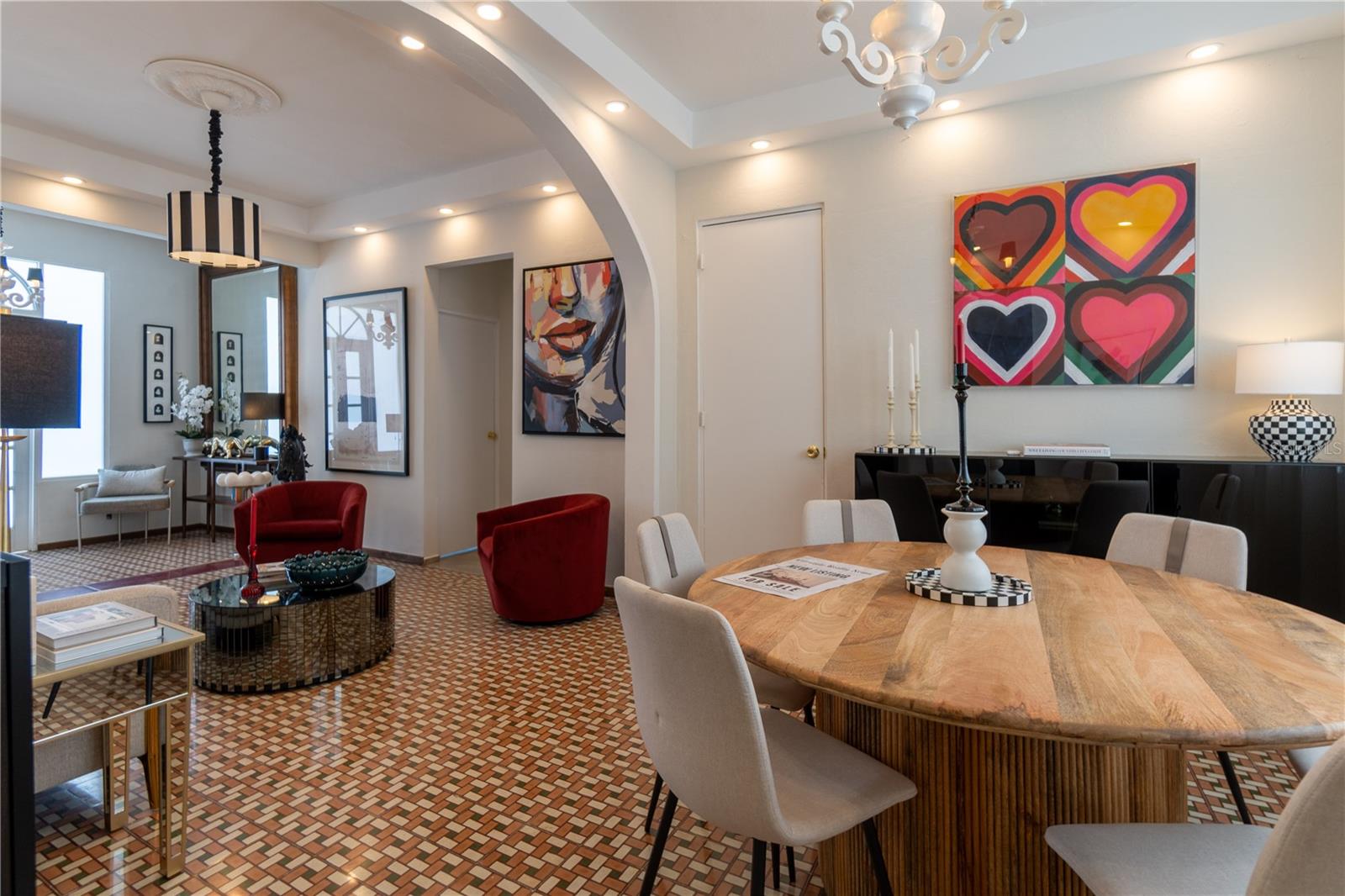 CONDOMINIO MARIBEL - Residential