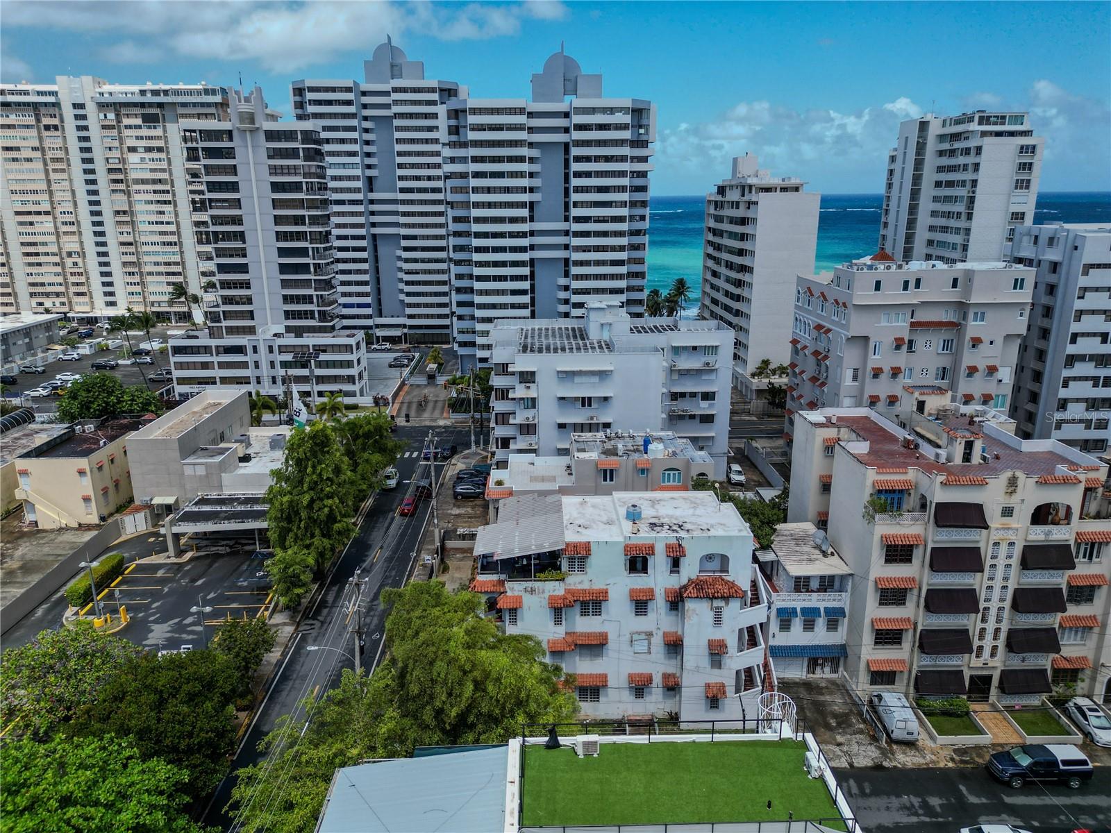 CONDOMINIO MARIBEL - Residential