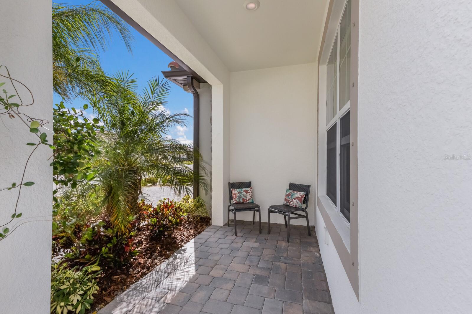 2532 AVOLET COURT