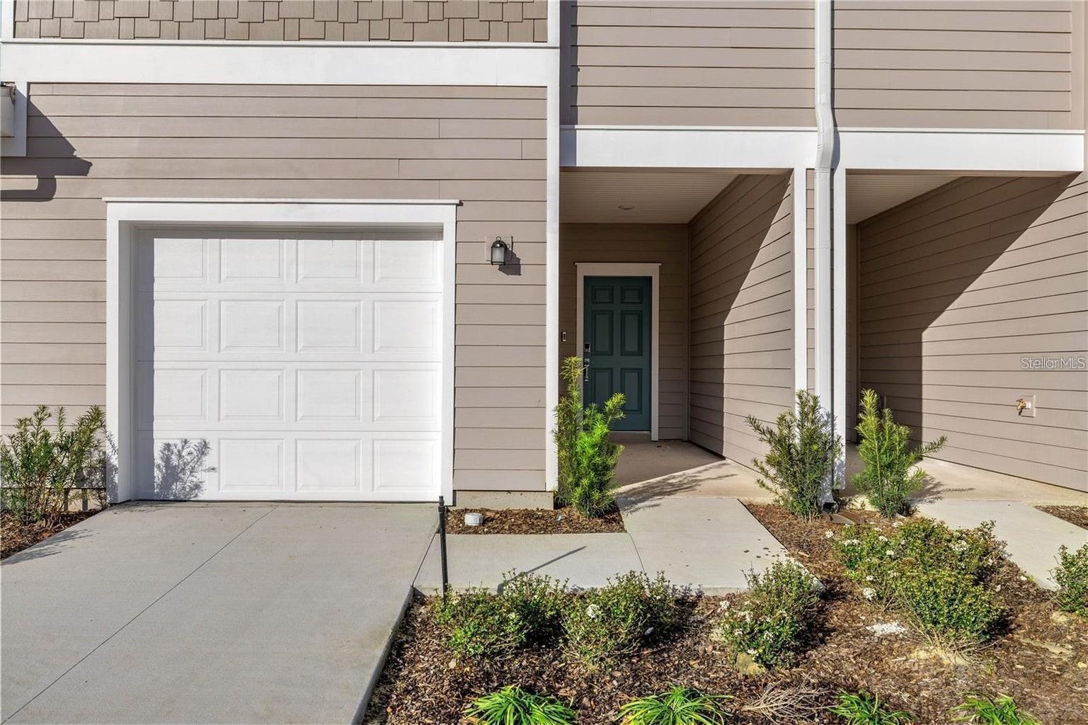 OAK HAMMOCK PRESERVE - Residential Lease