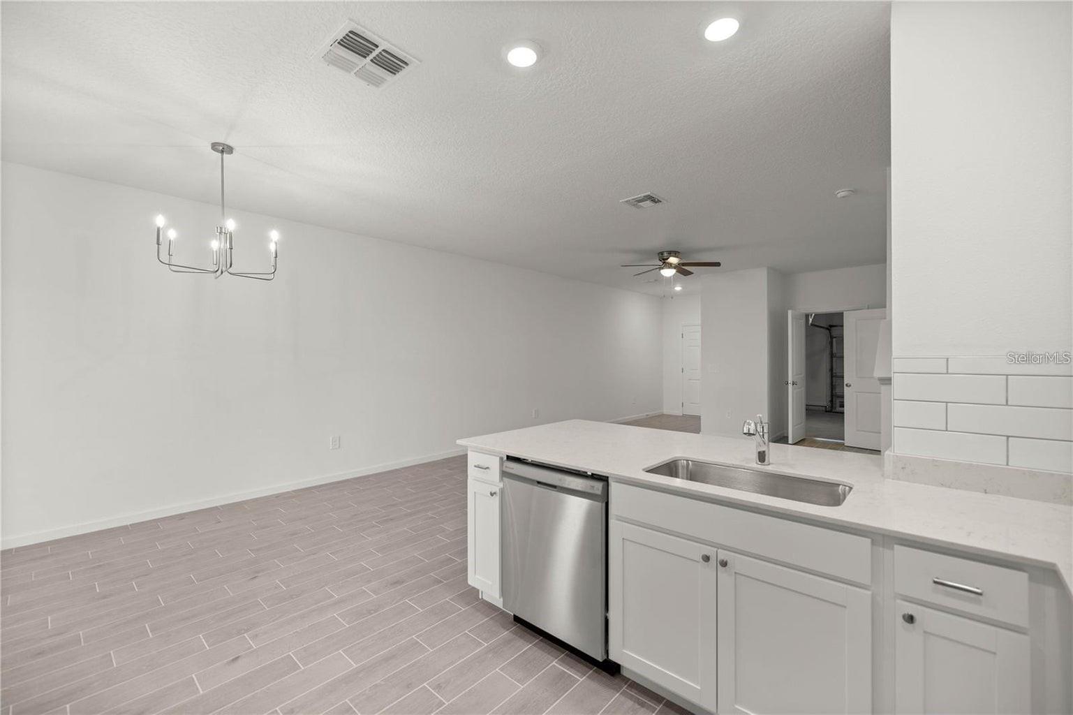 OAK HAMMOCK PRESERVE - Residential Lease