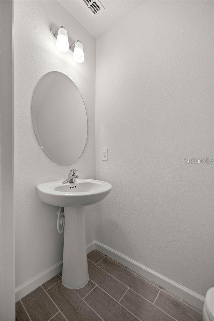 OAK HAMMOCK PRESERVE - Residential Lease