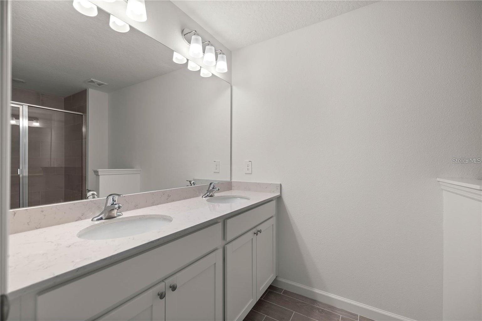 OAK HAMMOCK PRESERVE - Residential Lease