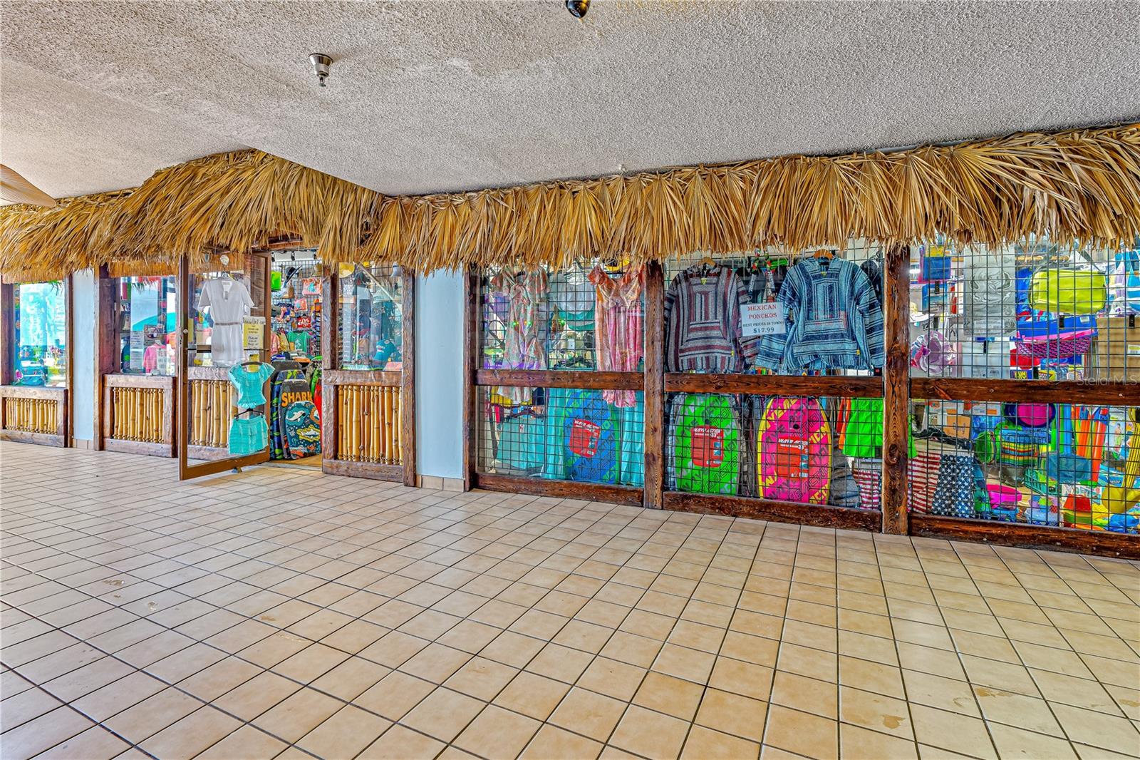 HAWAIIAN INN LC - Residential