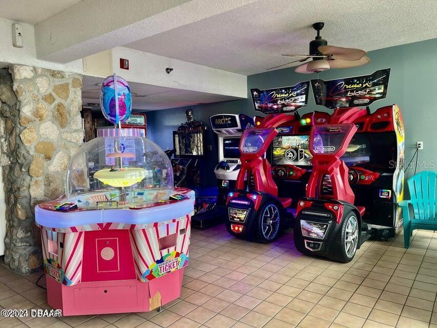 HAWAIIAN INN LC - Residential