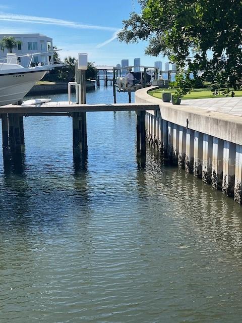 DAVIS ISLANDS PB10 PG52 TO 57 - Residential