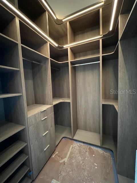 DAVIS ISLANDS PB10 PG52 TO 57 - Residential