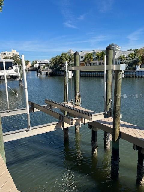 DAVIS ISLANDS PB10 PG52 TO 57 - Residential