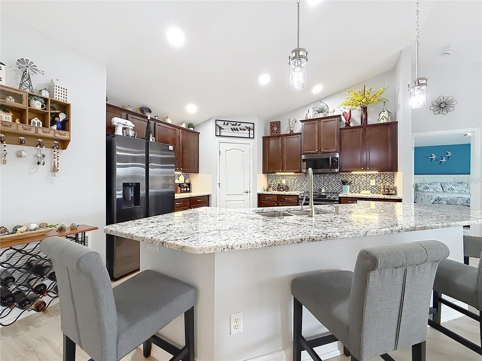 MEADOW GLENN UN #1 - Residential