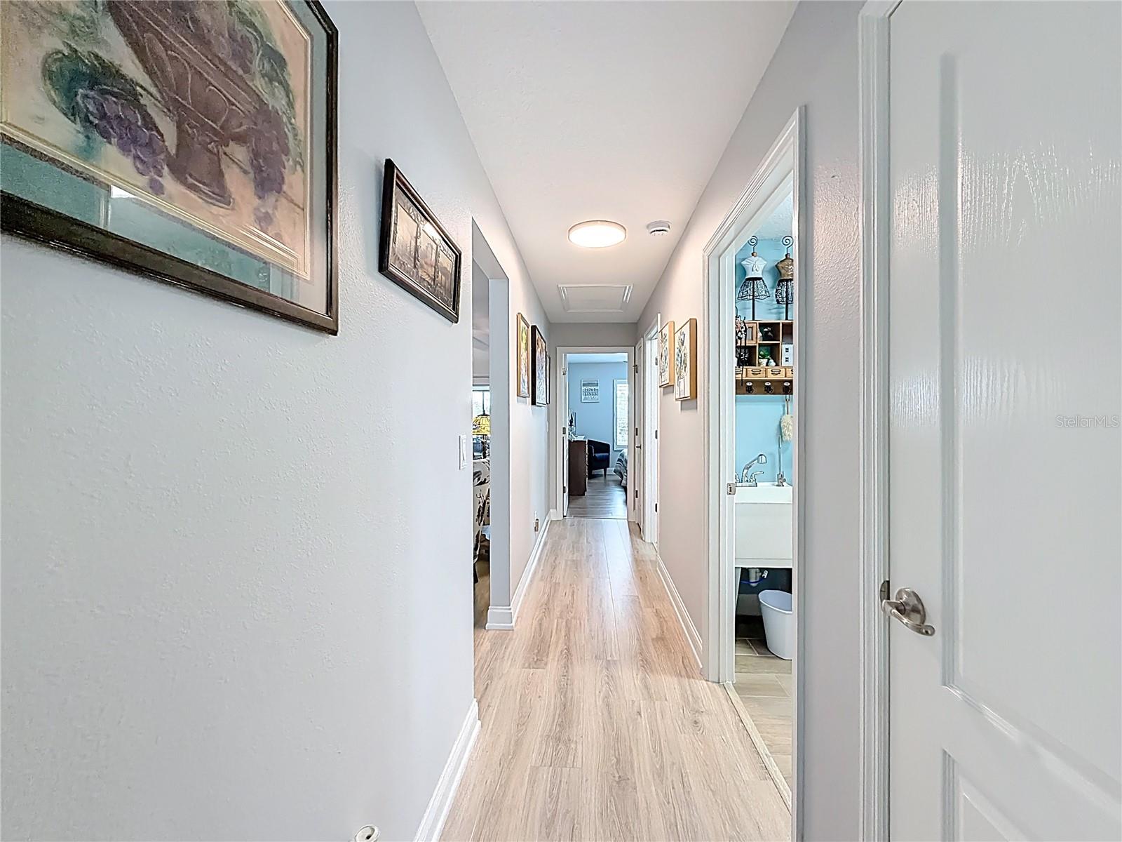 MEADOW GLENN UN #1 - Residential