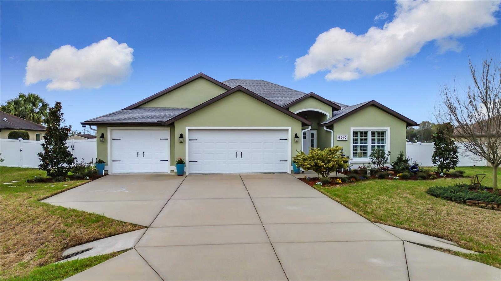 MEADOW GLENN UN #1 - Residential