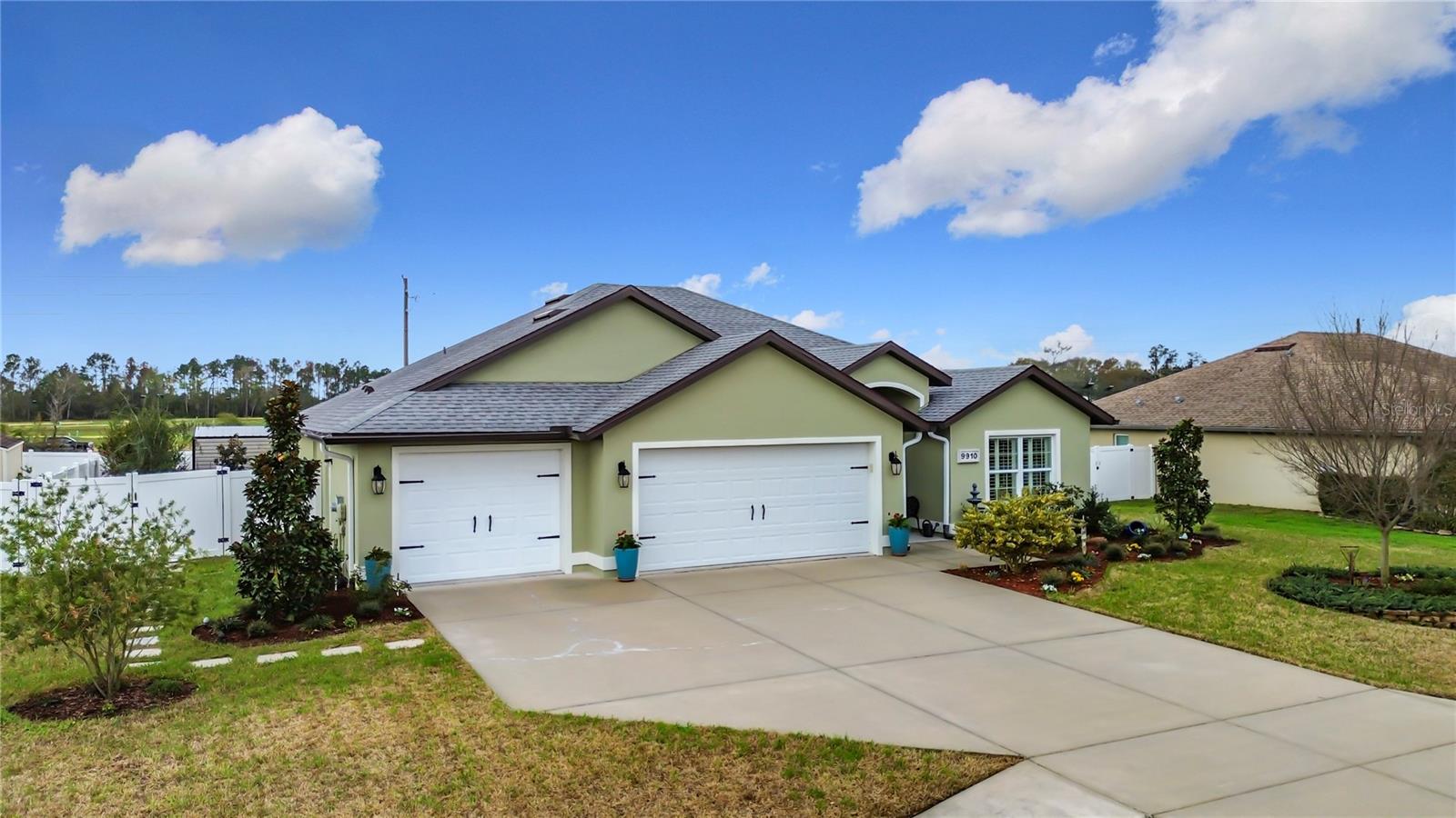 MEADOW GLENN UN #1 - Residential