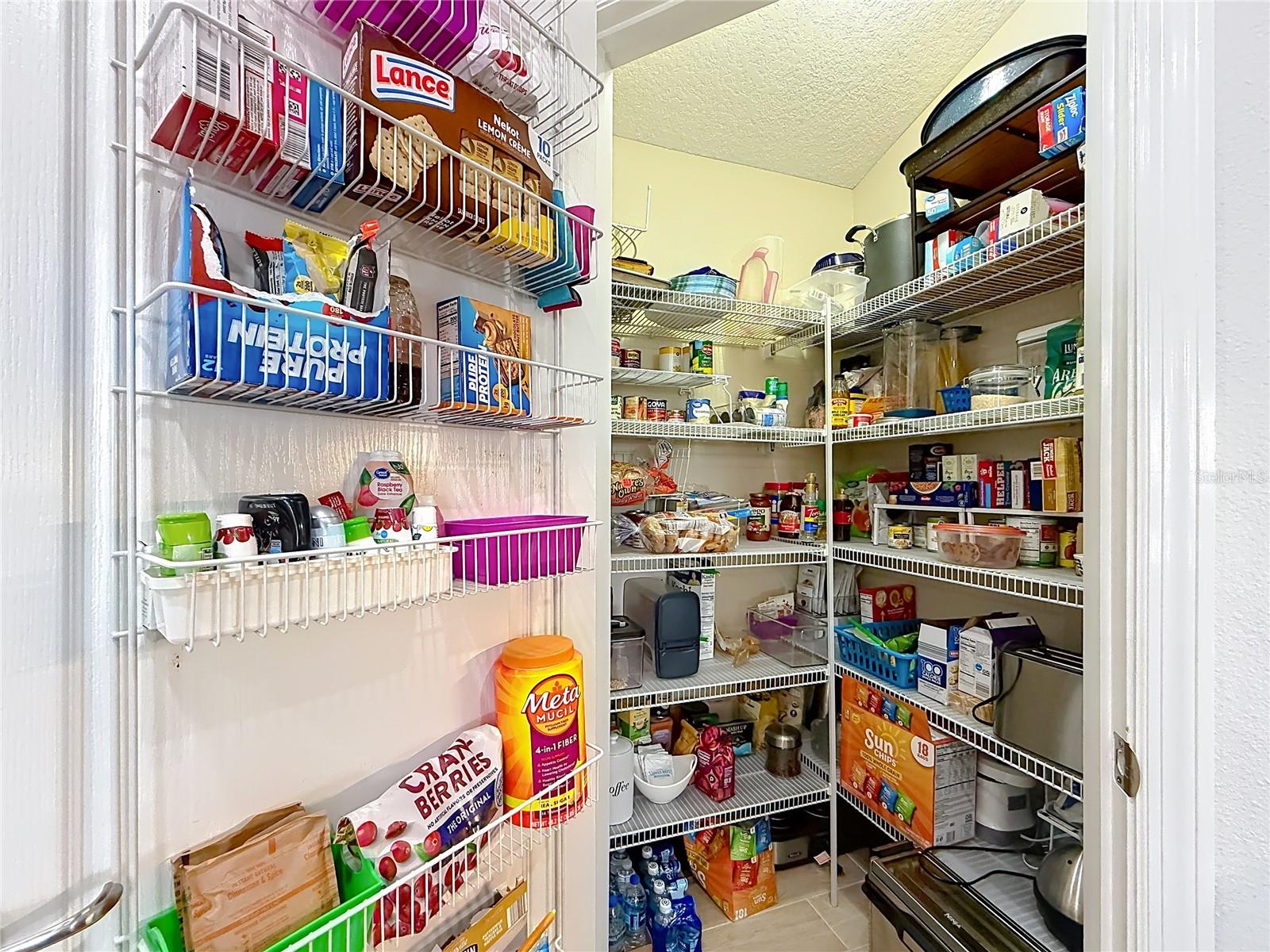 MEADOW GLENN UN #1 - Residential