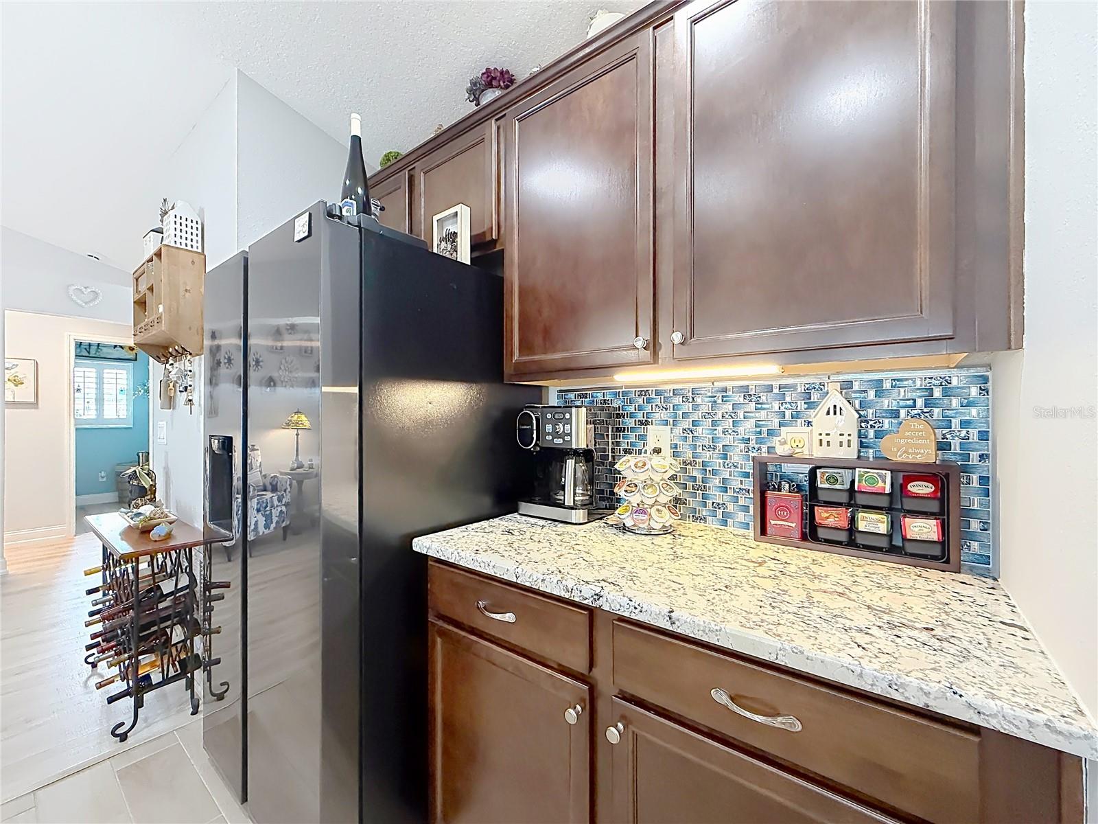 MEADOW GLENN UN #1 - Residential