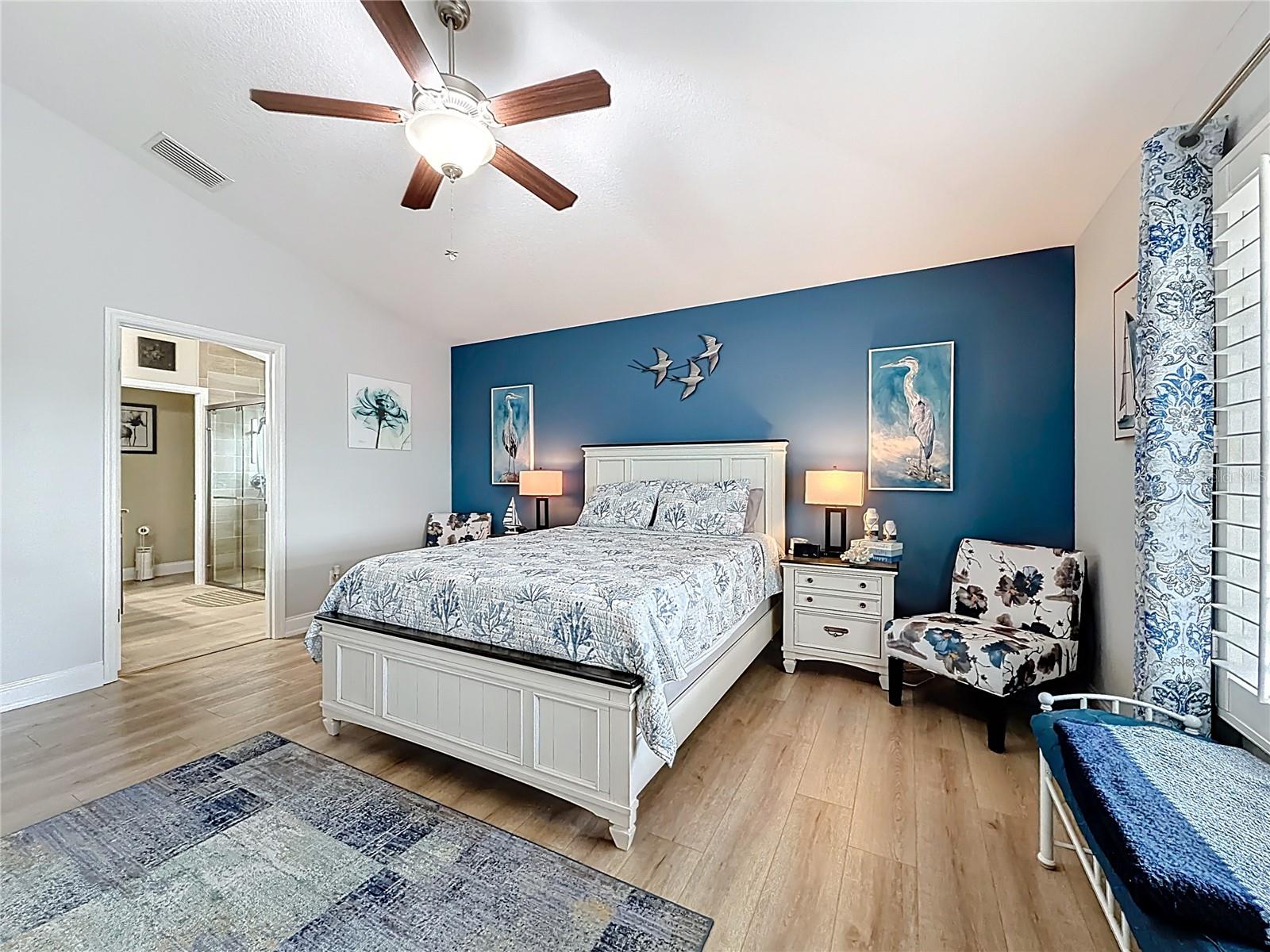 MEADOW GLENN UN #1 - Residential