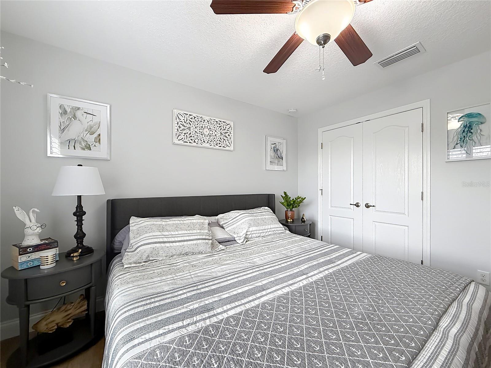 MEADOW GLENN UN #1 - Residential