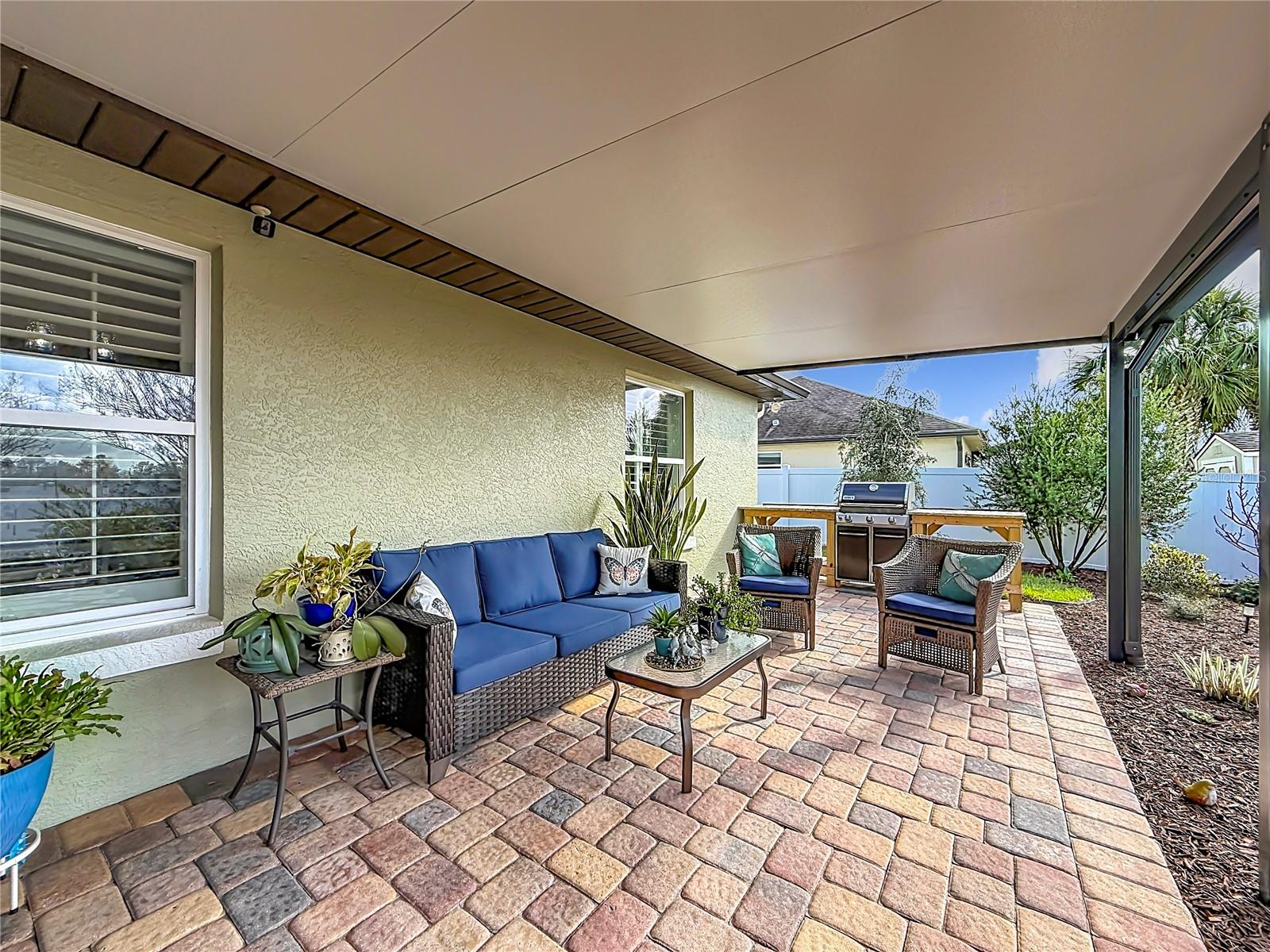 MEADOW GLENN UN #1 - Residential