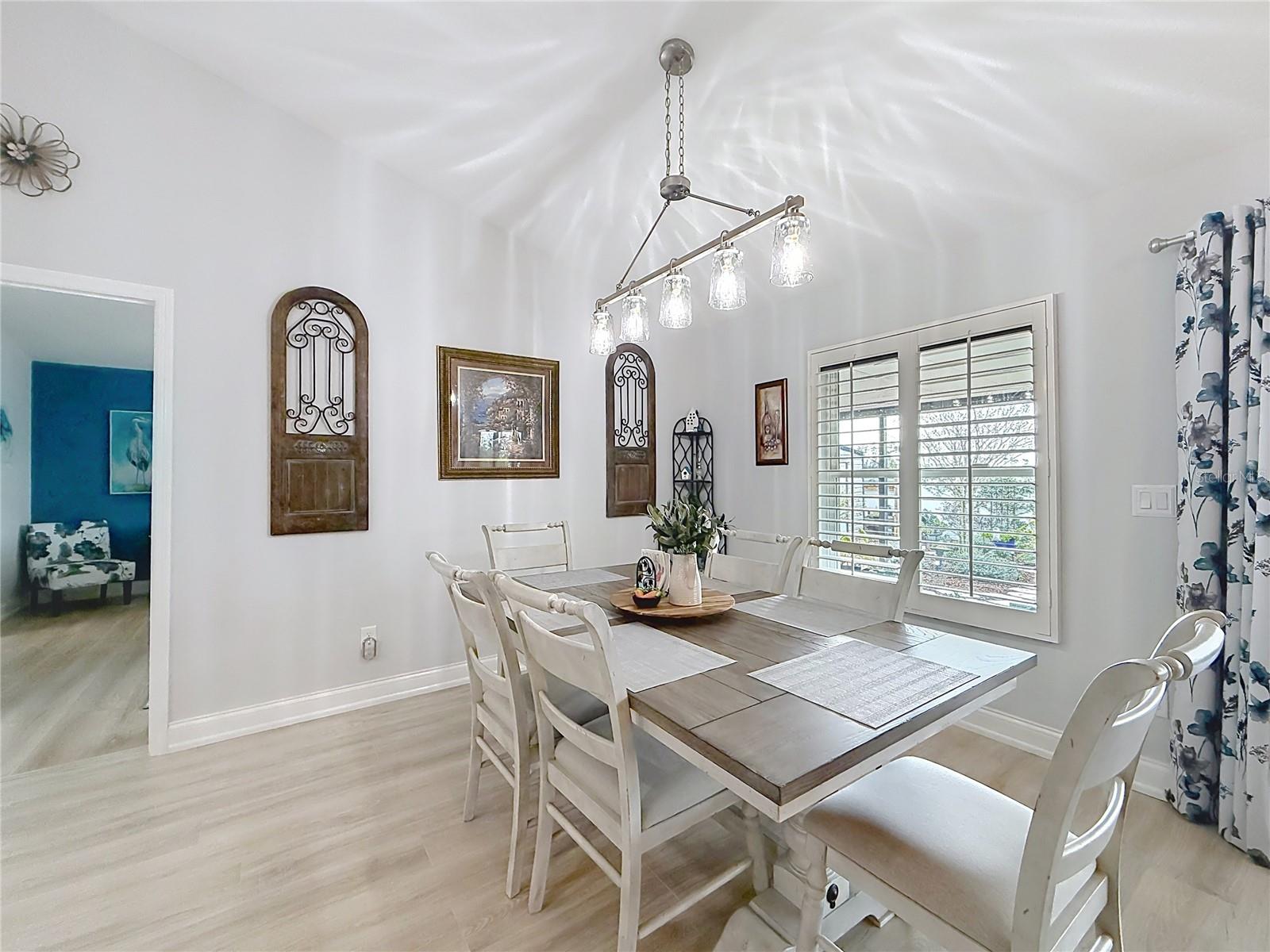 MEADOW GLENN UN #1 - Residential