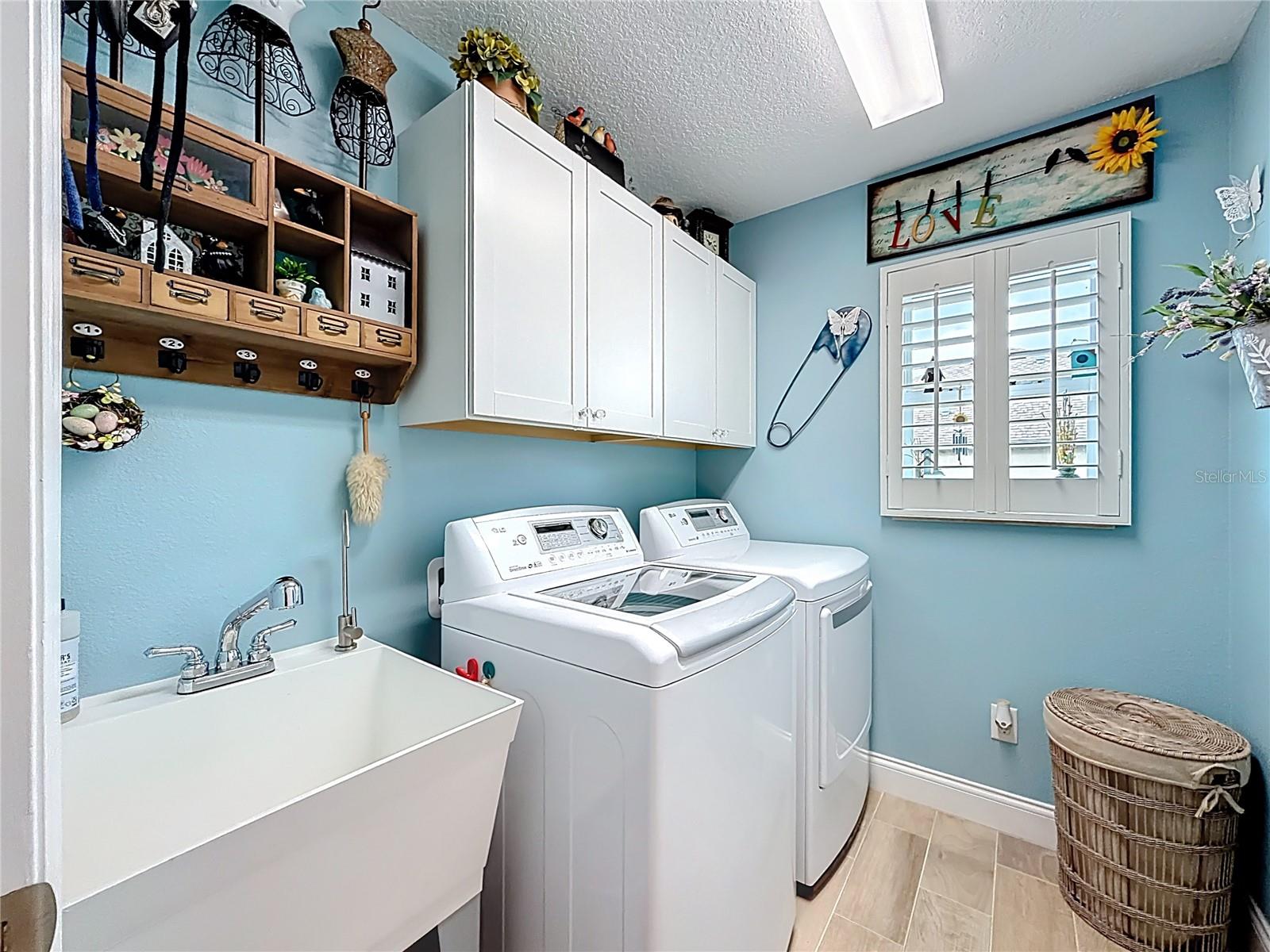 MEADOW GLENN UN #1 - Residential