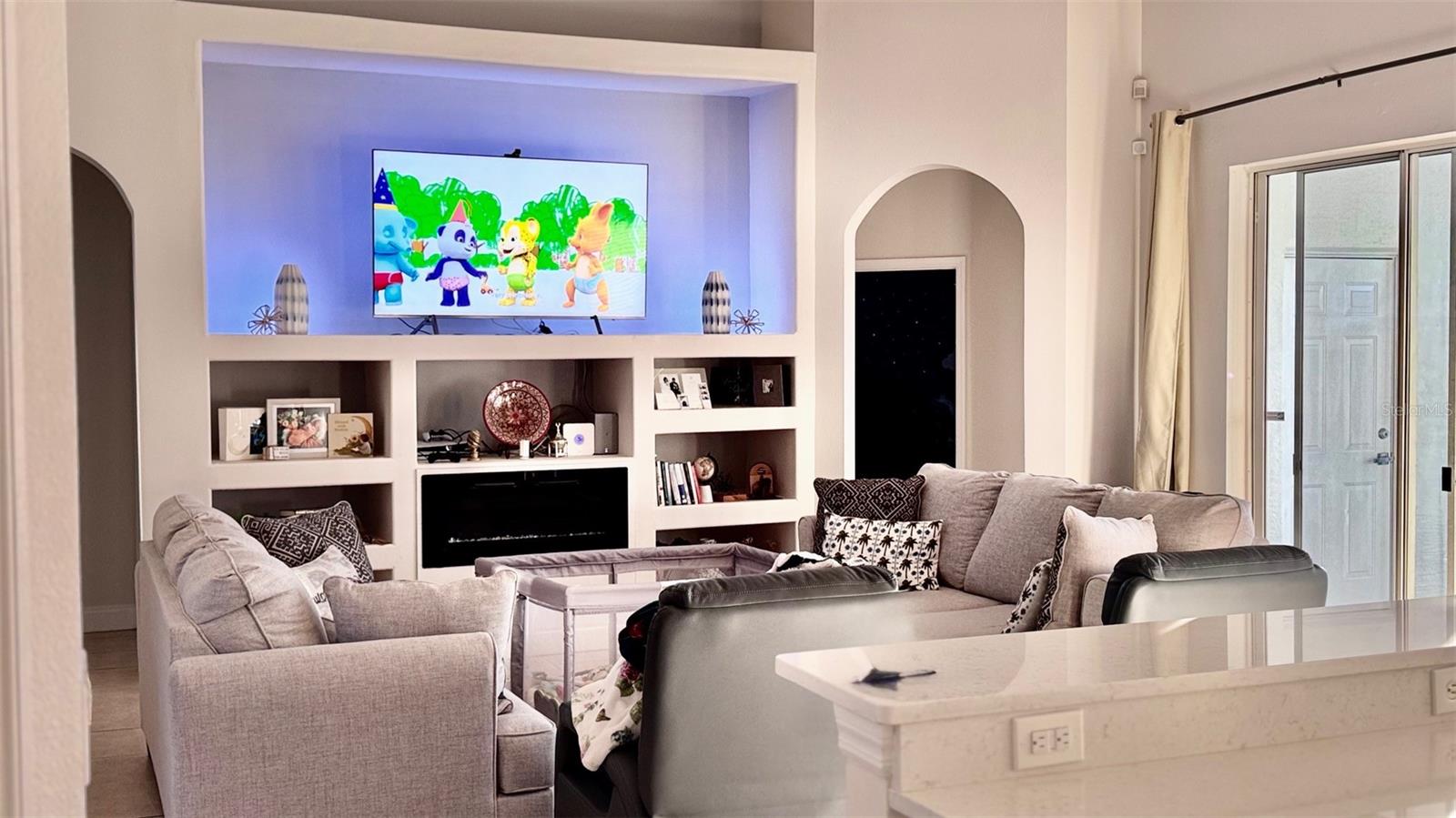 LAKE FLORENCE - Residential