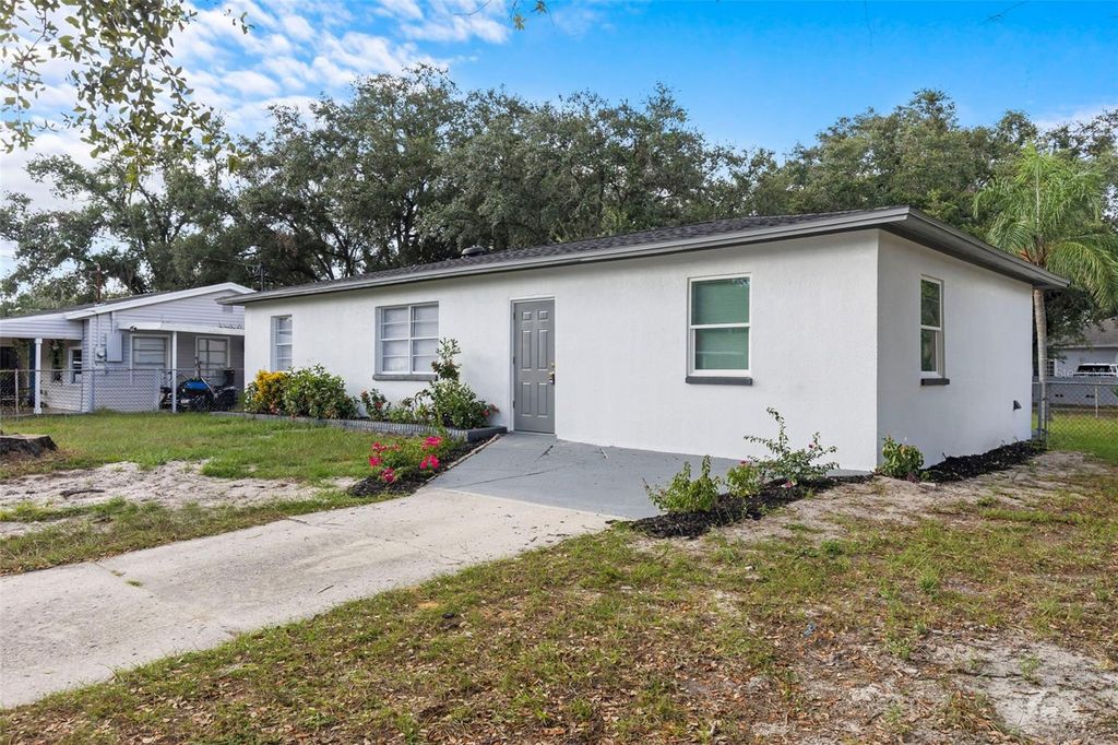 Photo of 7724 Downing Circle, Tampa, FL 33610 (MLS # TB8428596)