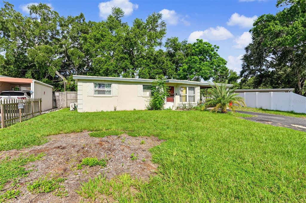 Photo of 9374 84th Street, Seminole, FL 33777 (MLS # TB8539735)