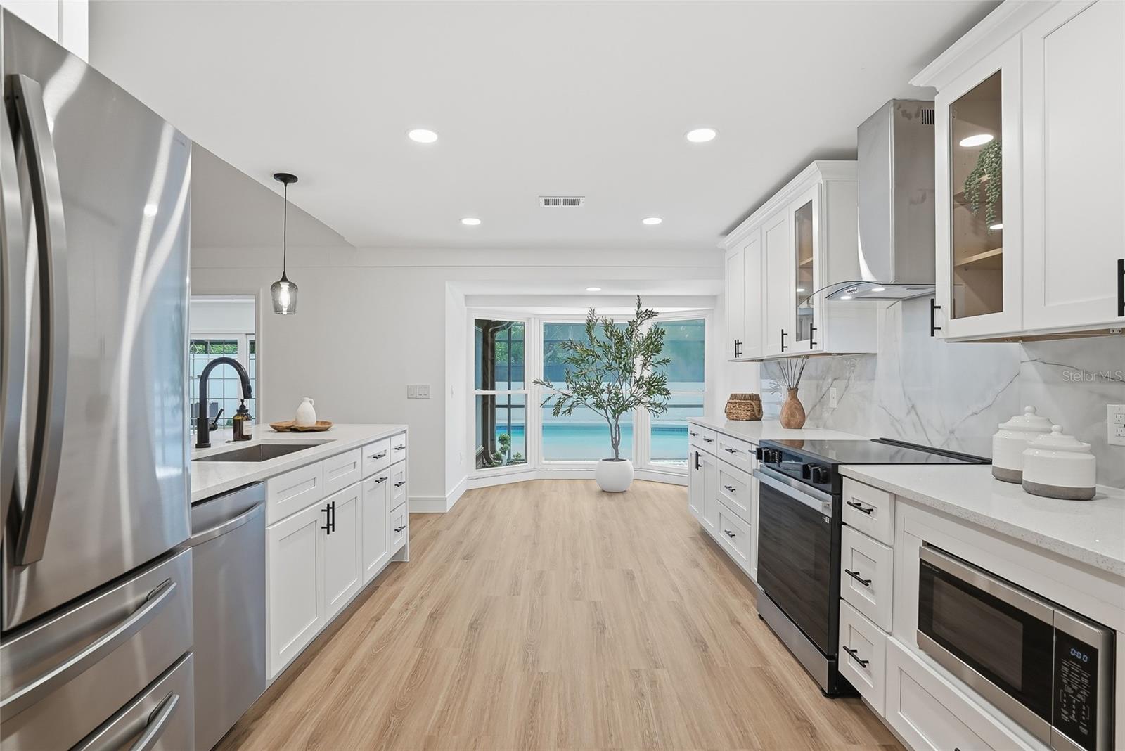 OAKWOOD RAVINE - Residential