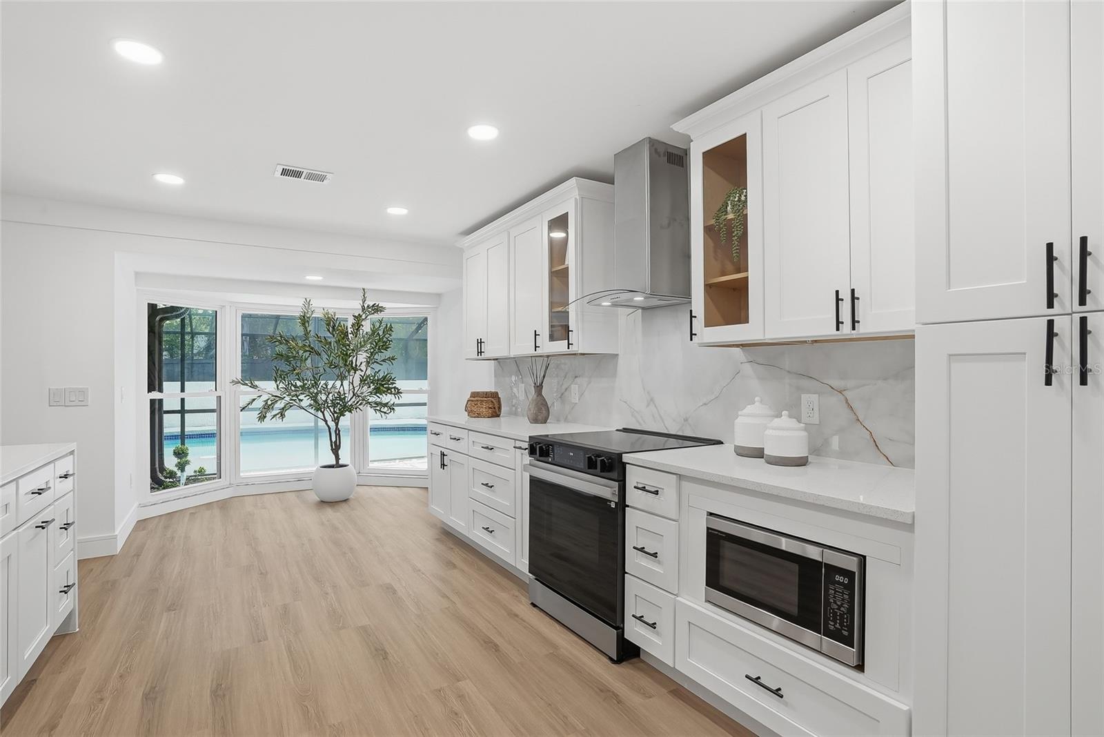 OAKWOOD RAVINE - Residential