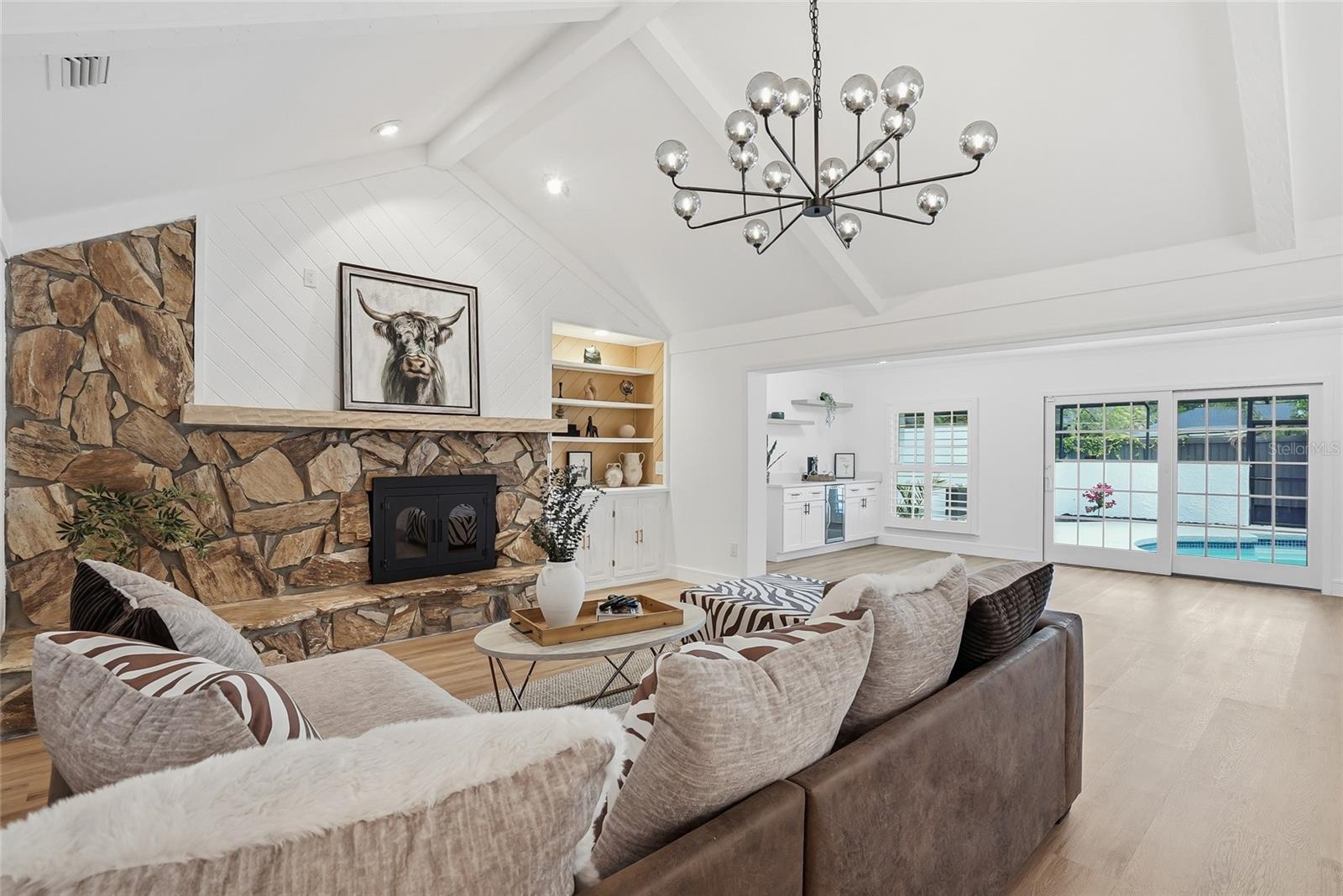 OAKWOOD RAVINE - Residential