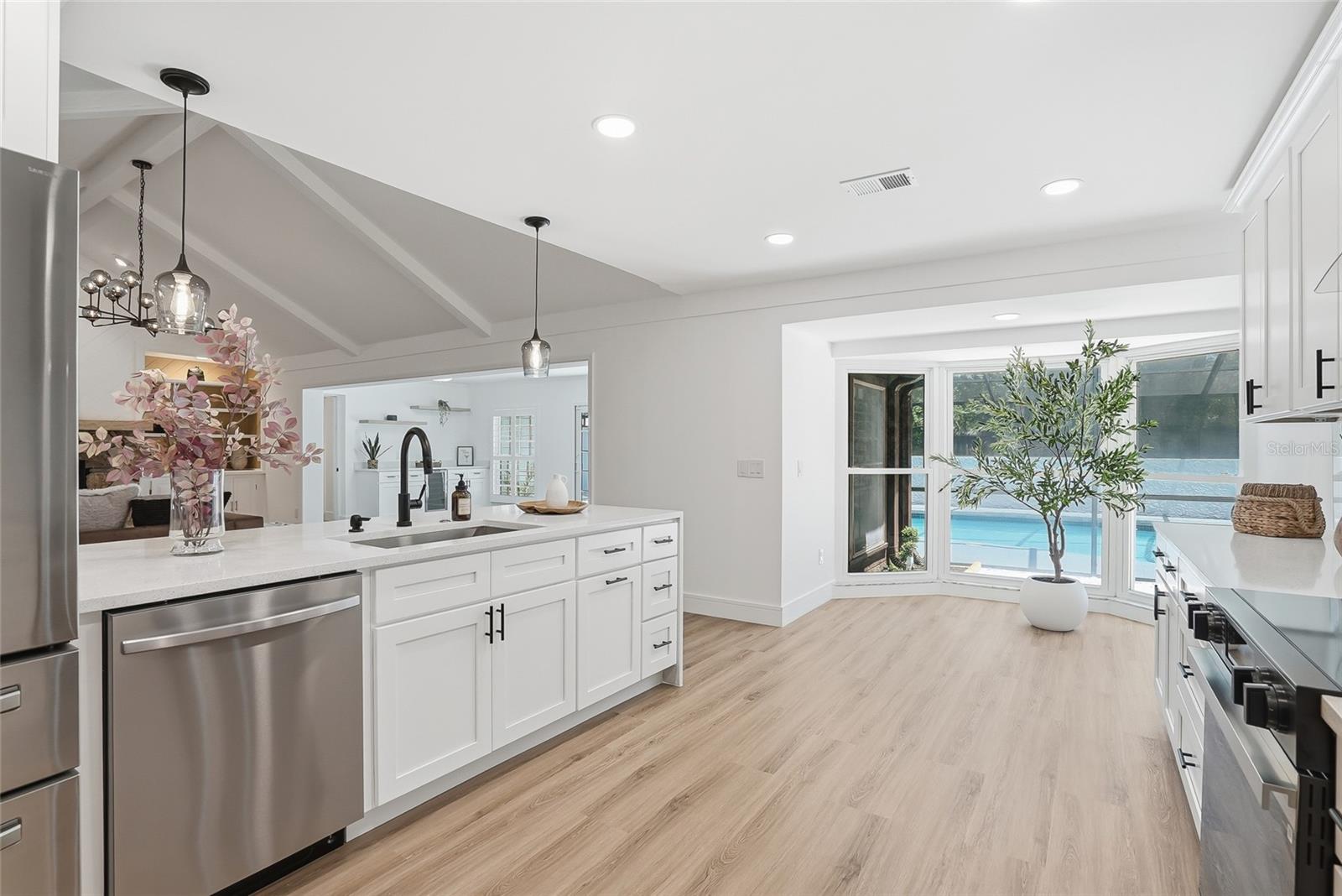 OAKWOOD RAVINE - Residential