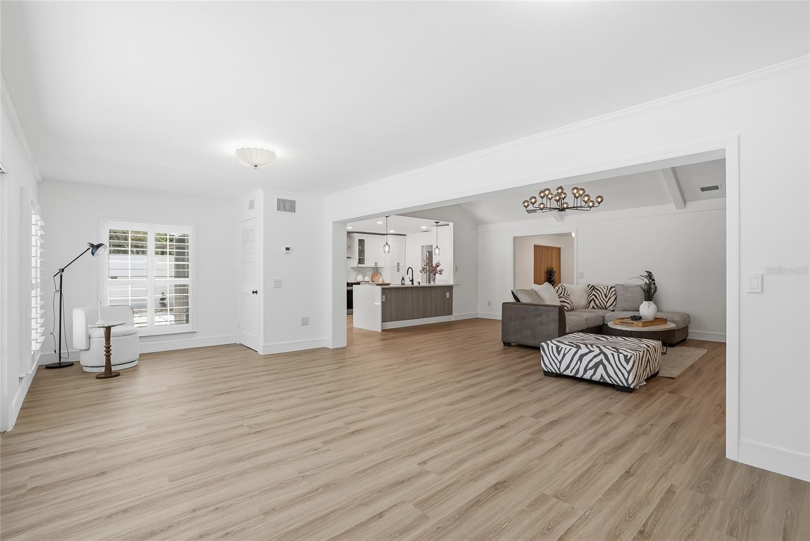OAKWOOD RAVINE - Residential