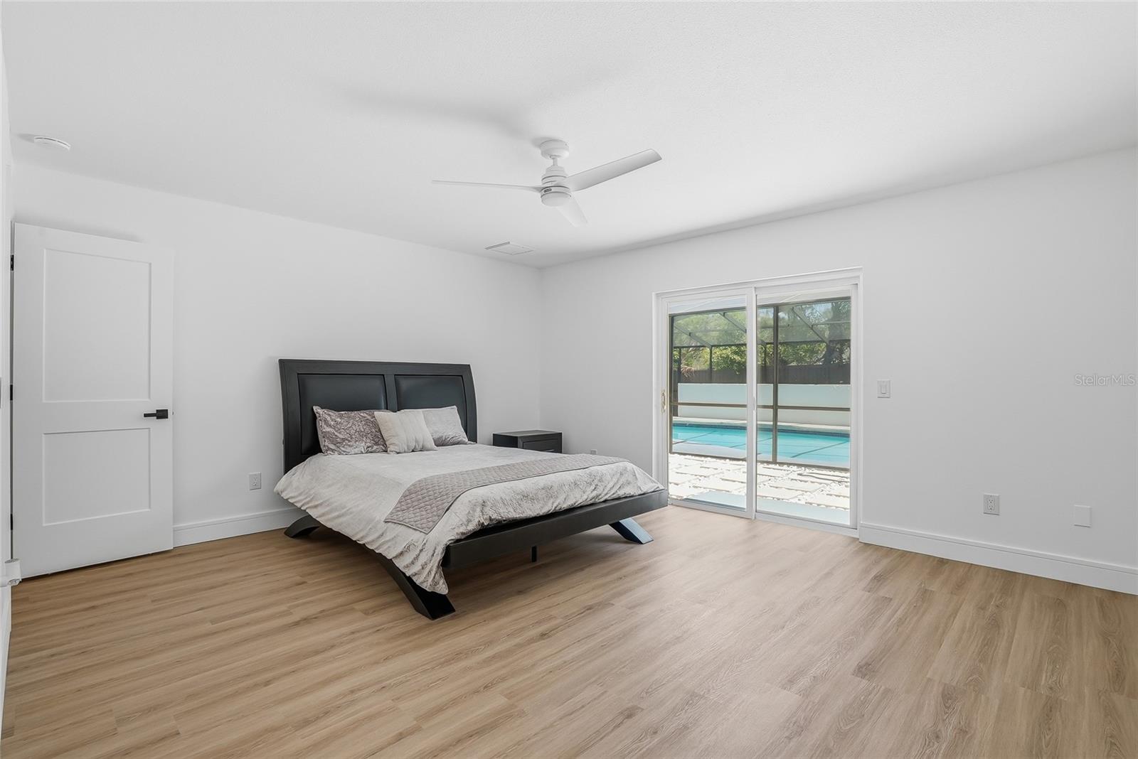 OAKWOOD RAVINE - Residential