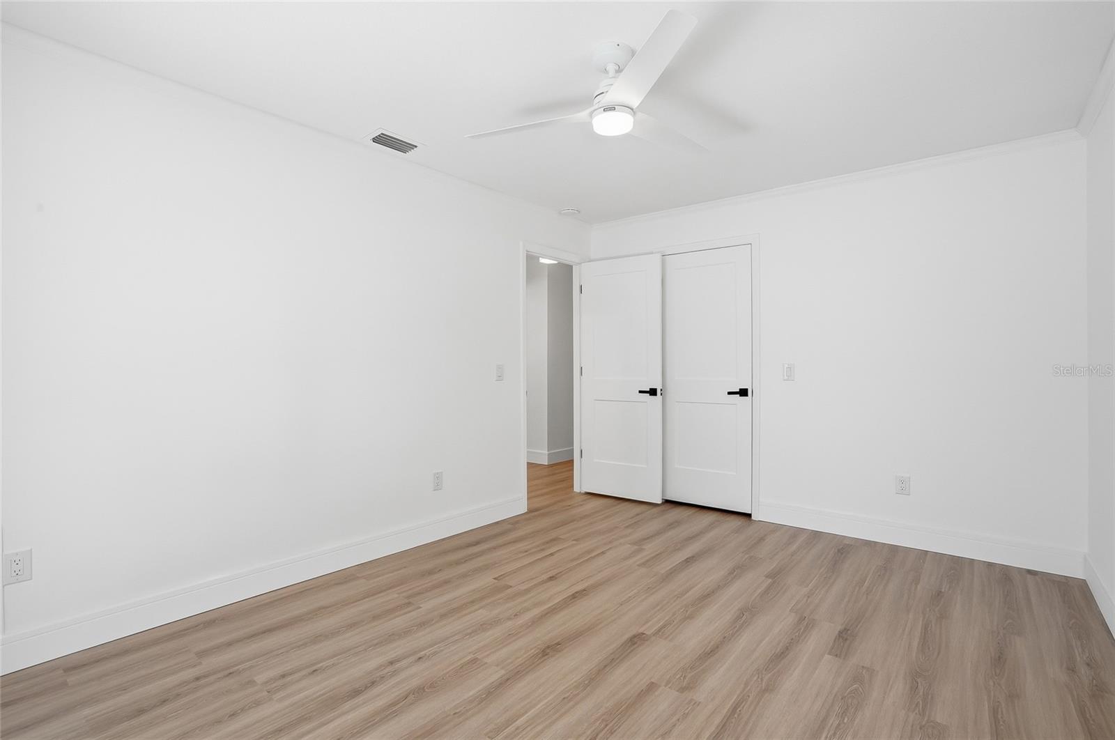 OAKWOOD RAVINE - Residential