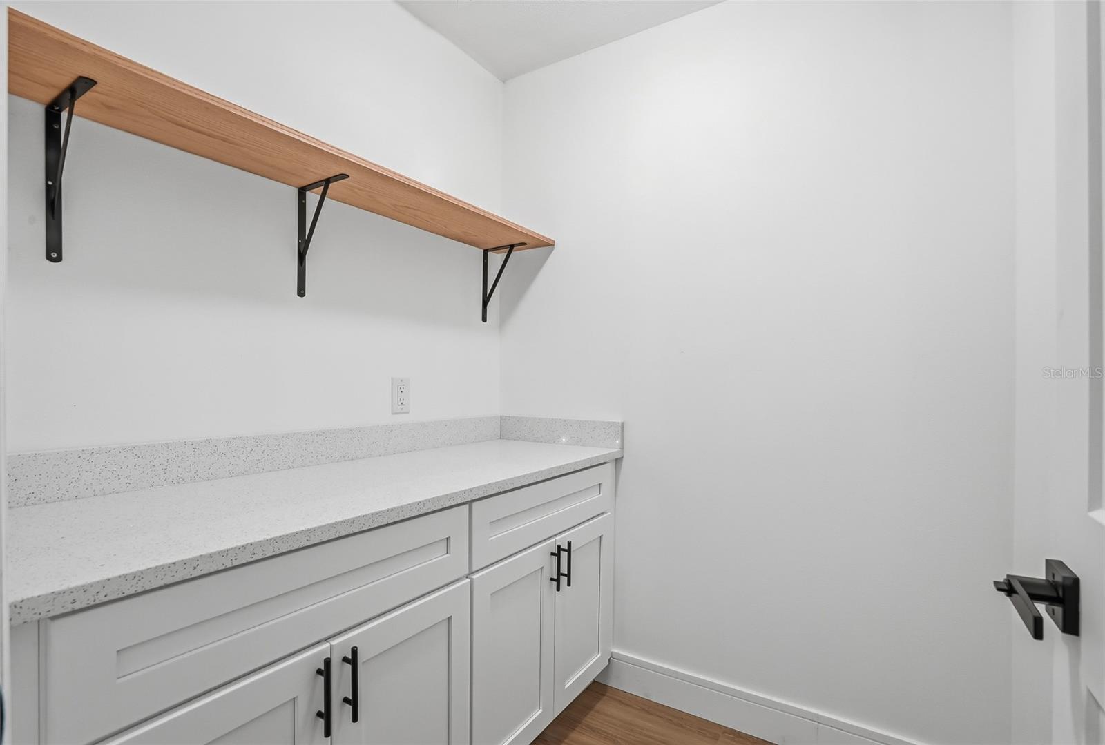 OAKWOOD RAVINE - Residential