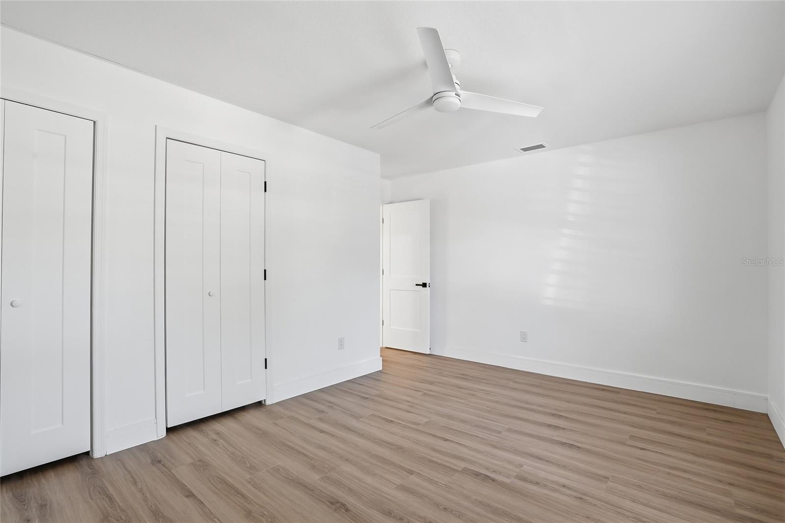 OAKWOOD RAVINE - Residential