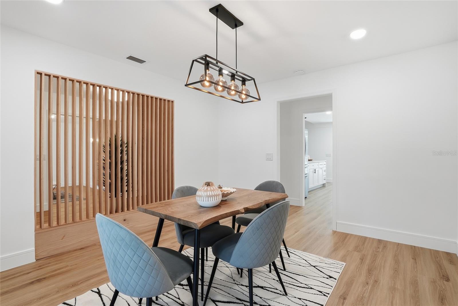 OAKWOOD RAVINE - Residential