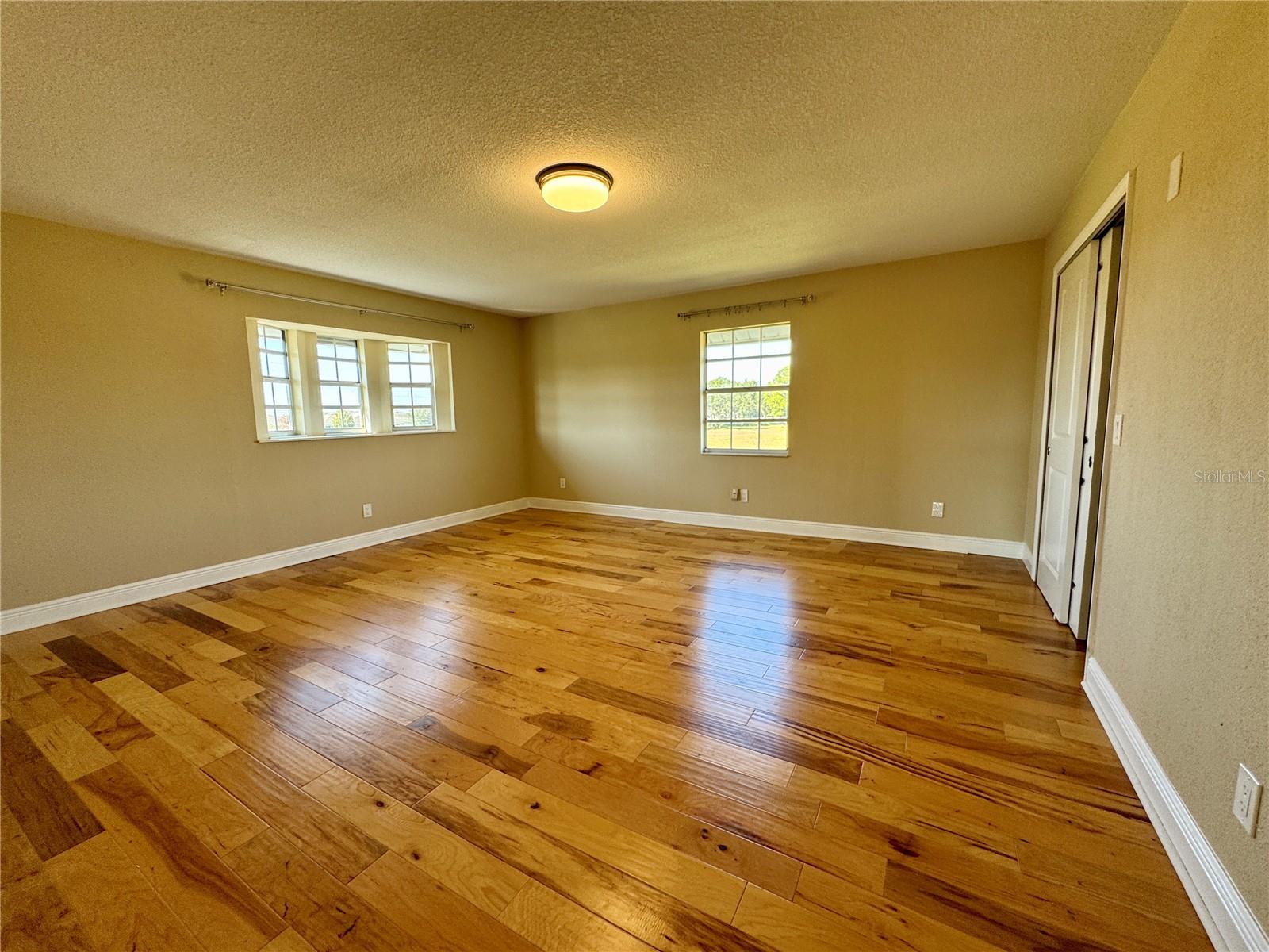 S L & I C - Residential Lease