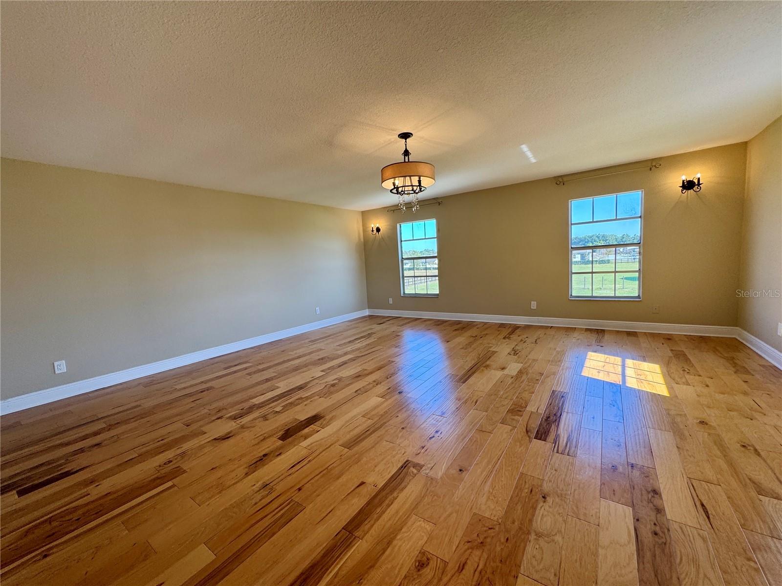 S L & I C - Residential Lease