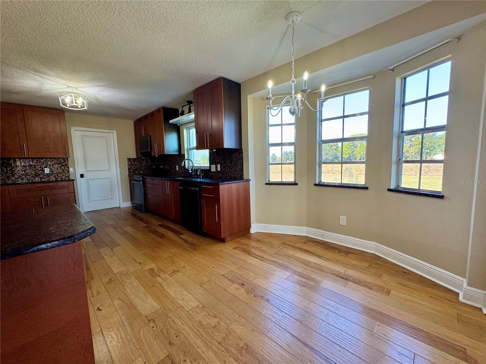 S L & I C - Residential Lease