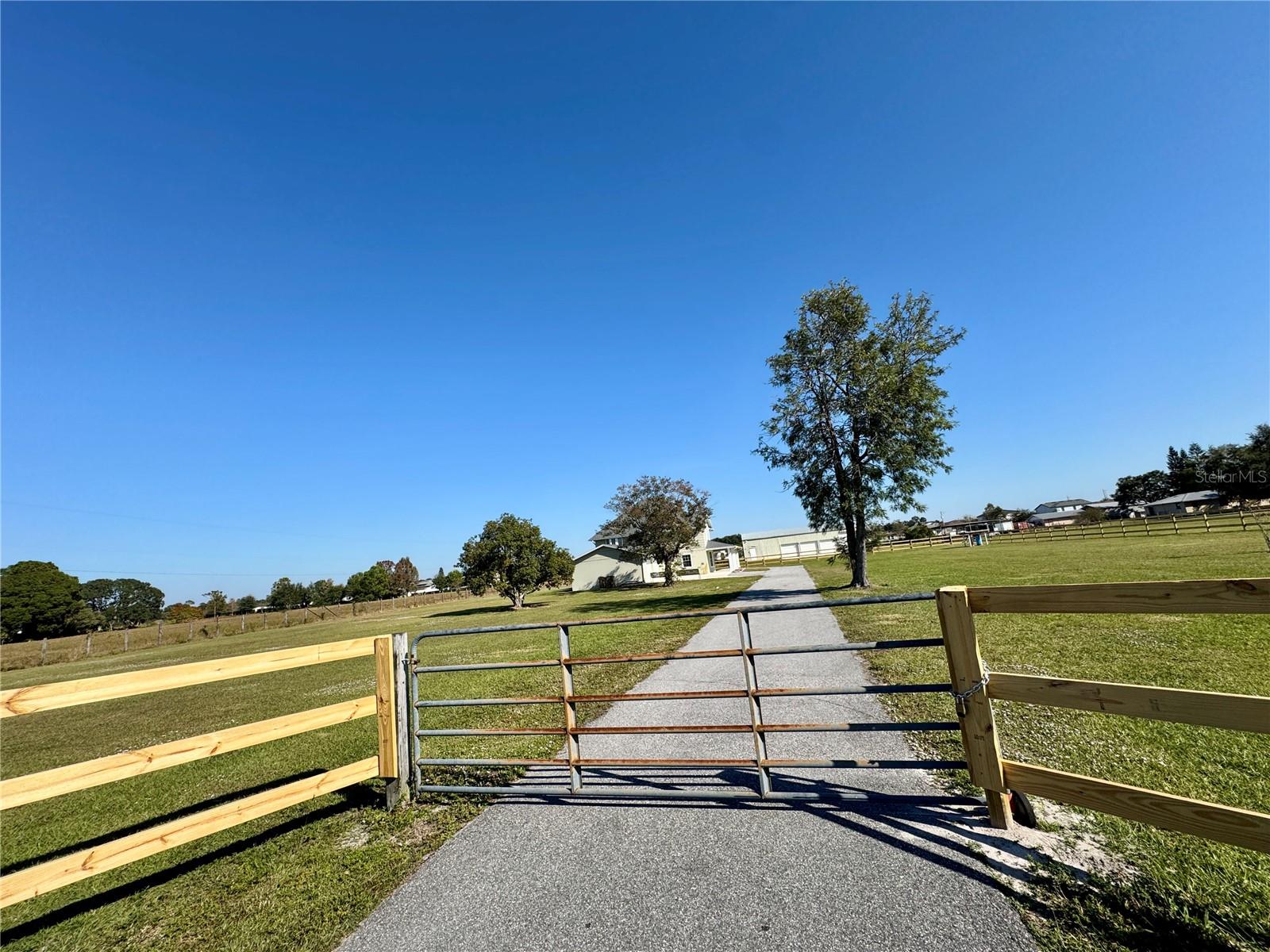 S L & I C - Residential Lease