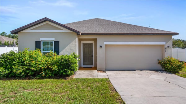 15409 IVORY GULL LN, MASCOTTE, FL 34753 - Image c17d9cb700d9d37460bbdc59fcc670a6/242291674