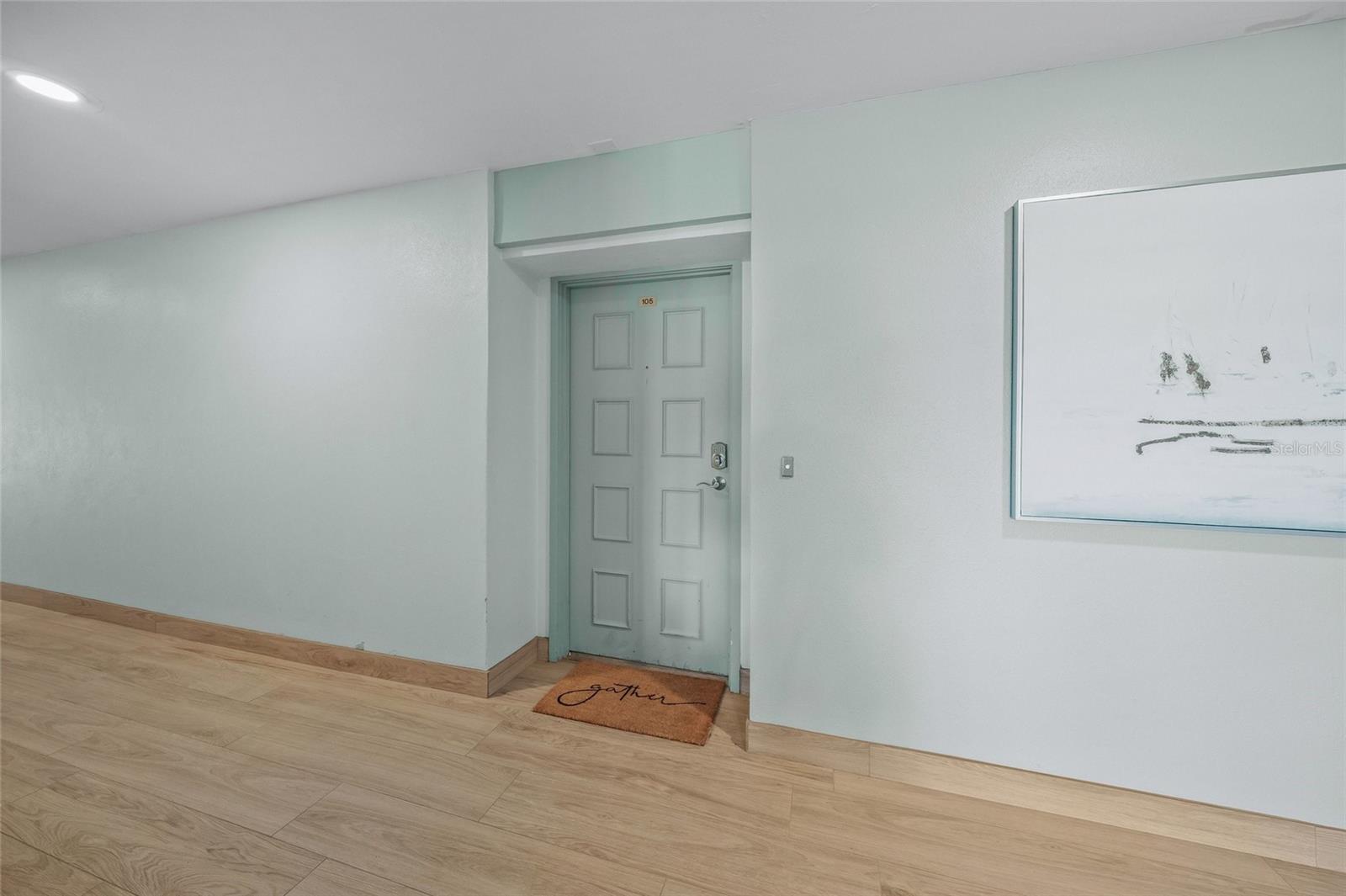 WHISPERING SANDS SEC 3 - Residential