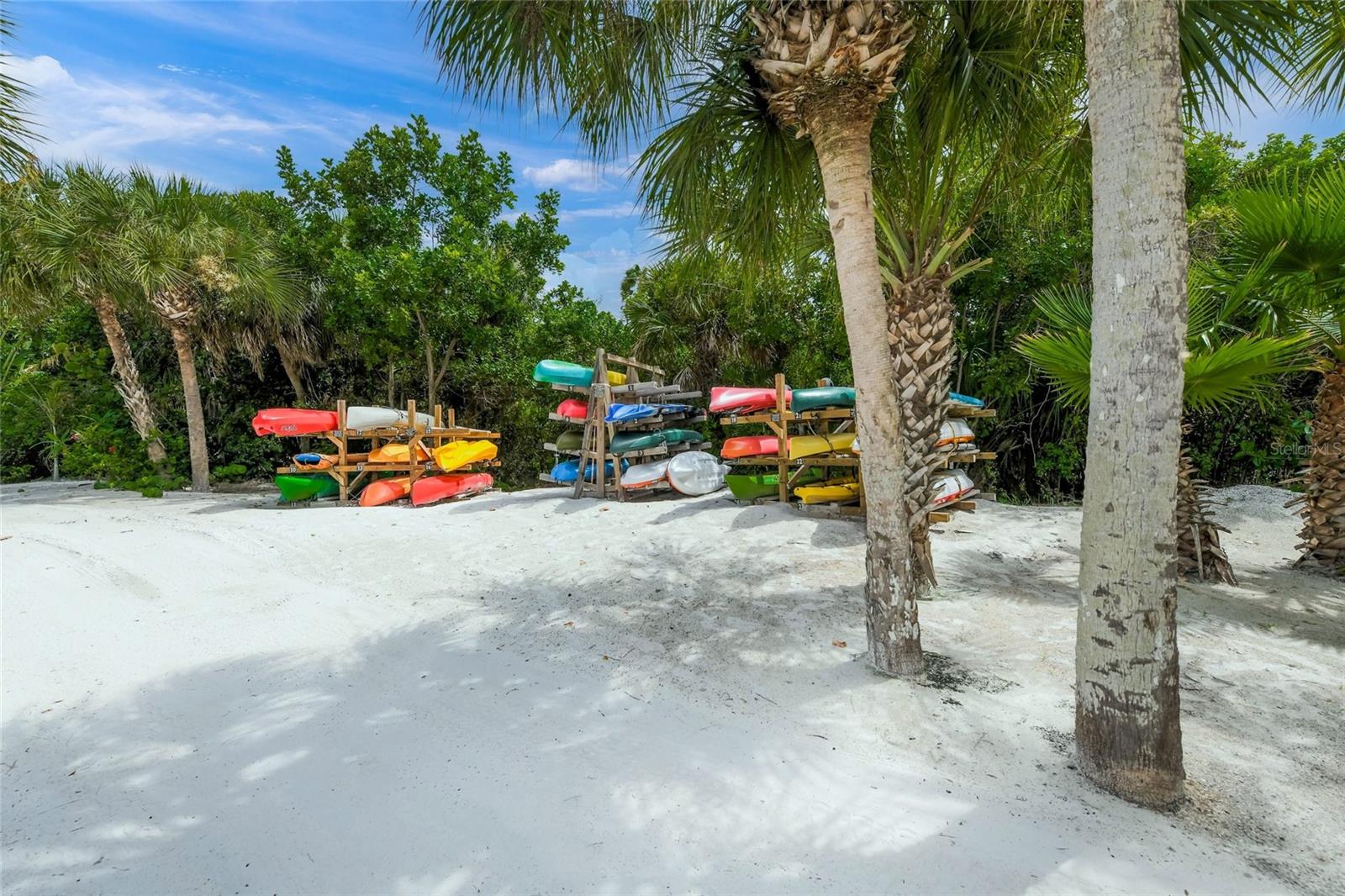 WHISPERING SANDS SEC 3 - Residential