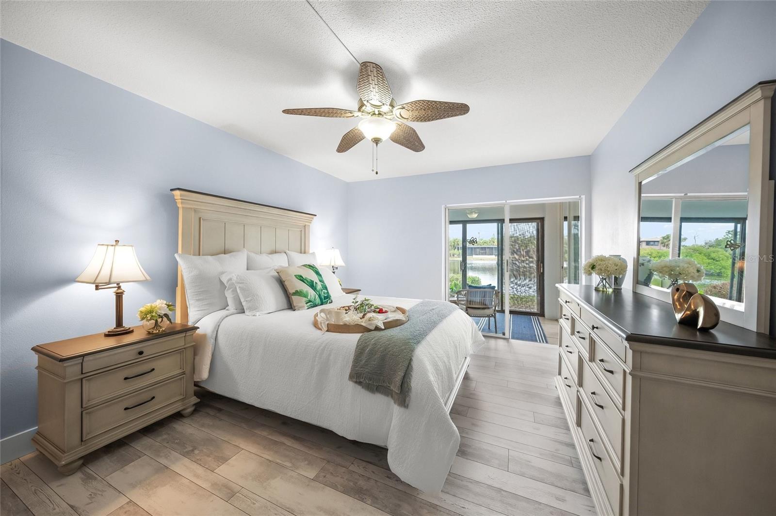 WHISPERING SANDS SEC 3 - Residential