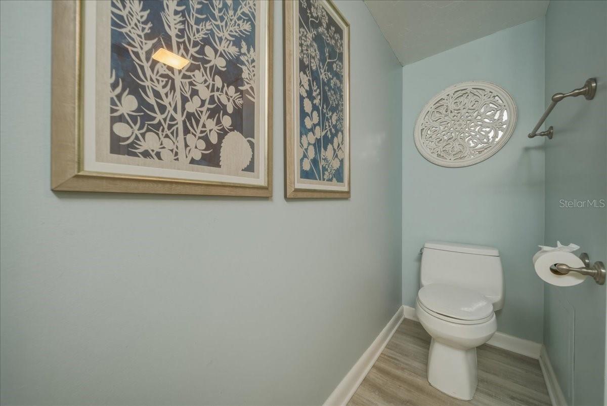 VENICE SANDS - Residential