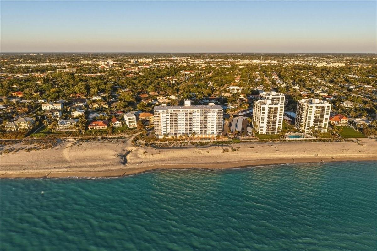 VENICE SANDS - Residential