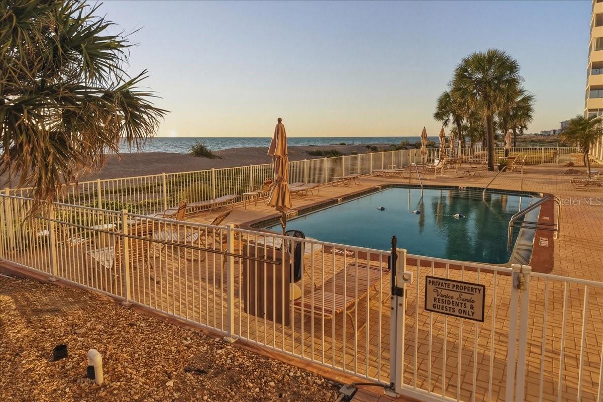 VENICE SANDS - Residential